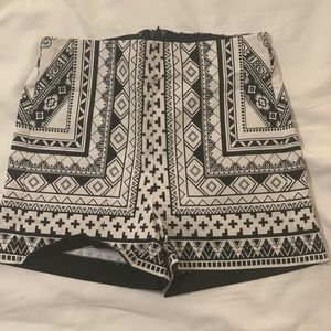 Black and white print shorts